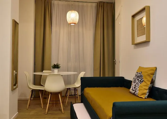 Tanzi 12 - Modern House