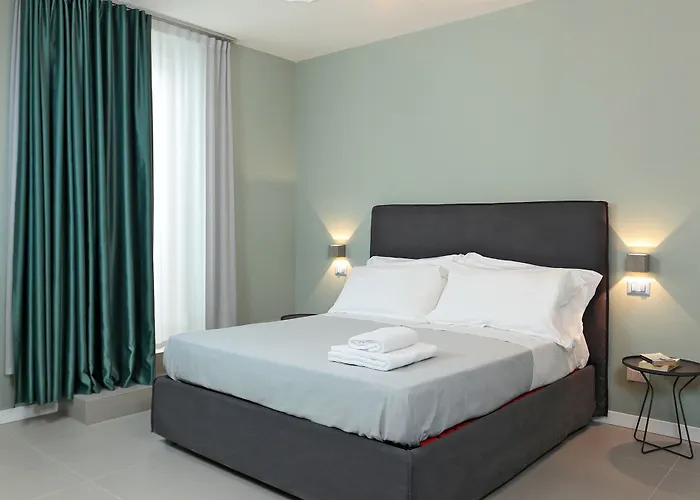 B&Bari, Via Cairoli, Le Case Di Aurelia Guesthouse