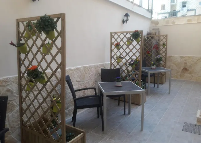 Sole Mio Rooms & Breakfast