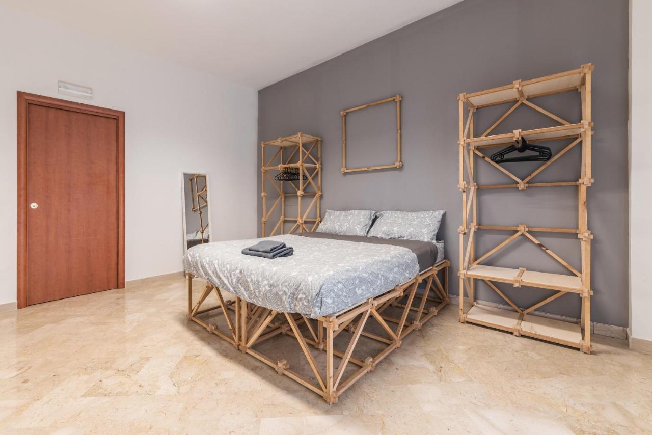 Mujie Design House Bari