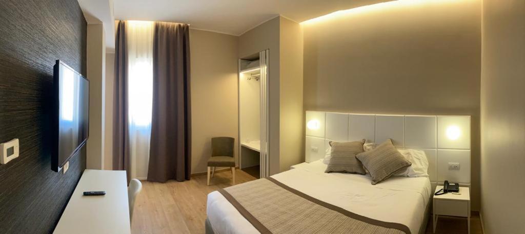 Boston 4* Bari
