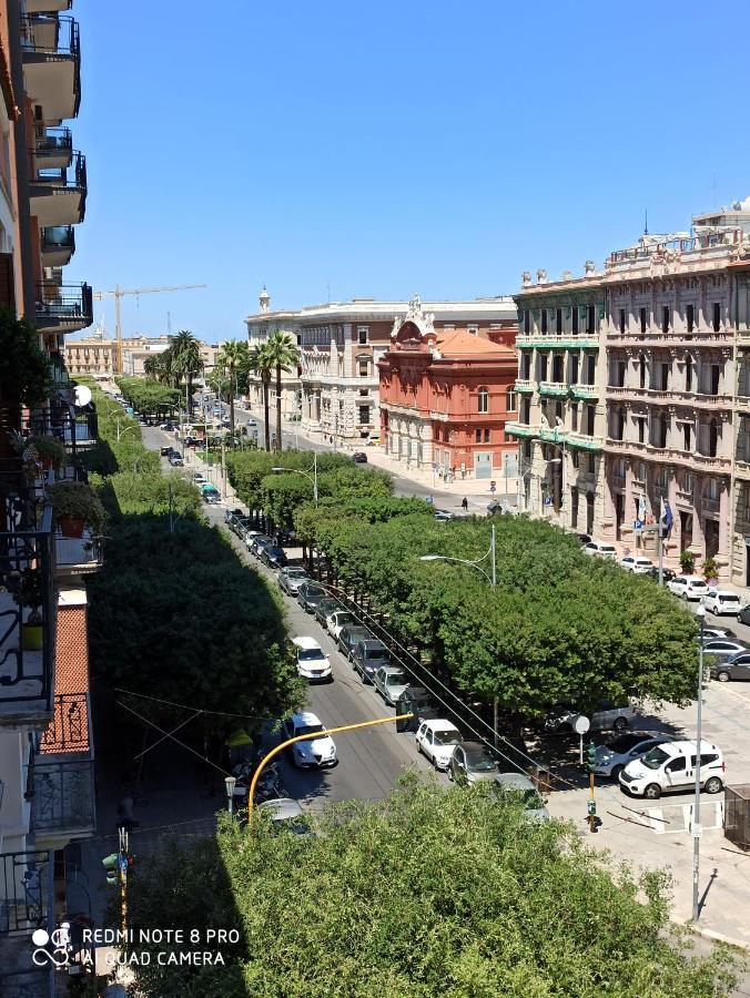 Cavour 133 * Bari