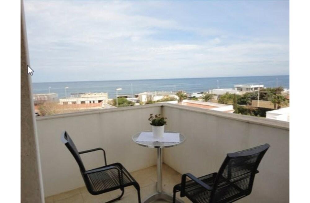 Riviera Hotel 3*