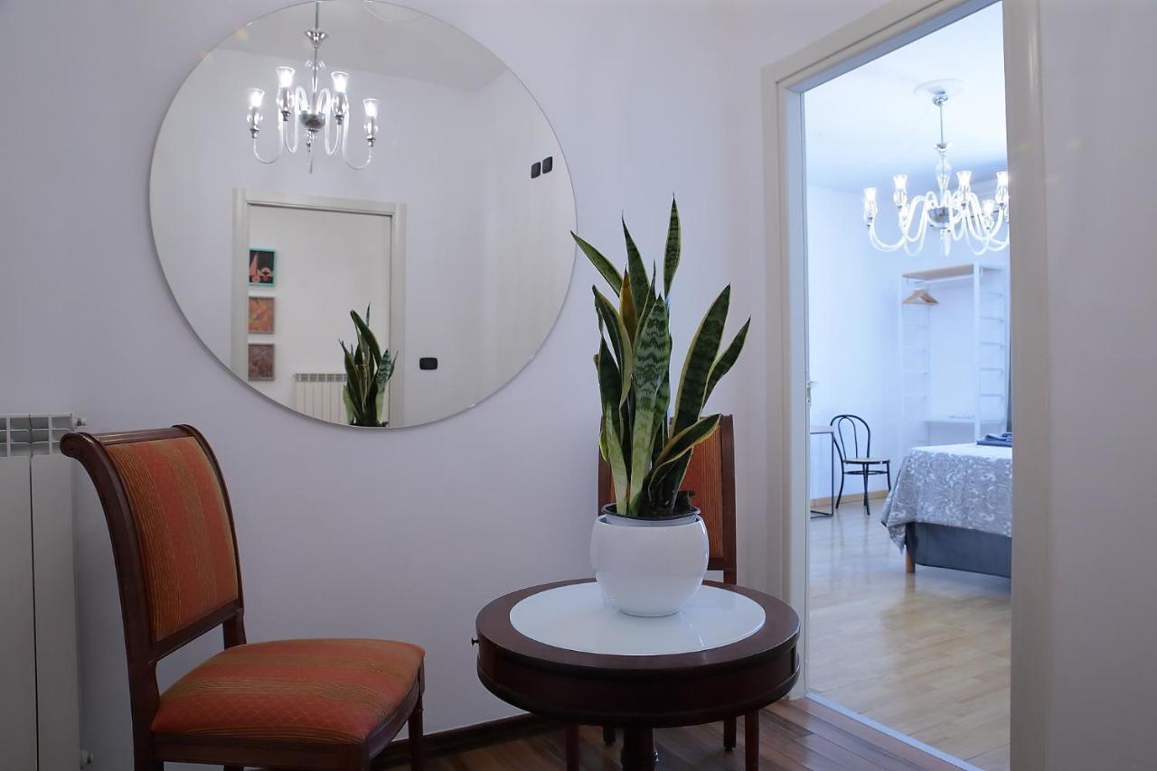 Savoia International_lt_bari Stazione Gasthuis