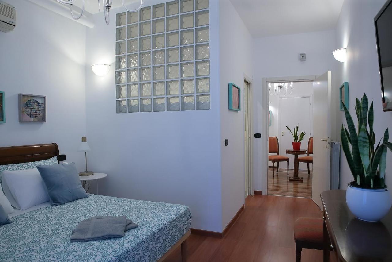 Gasthuis Savoia International_lt_bari Stazione Bari