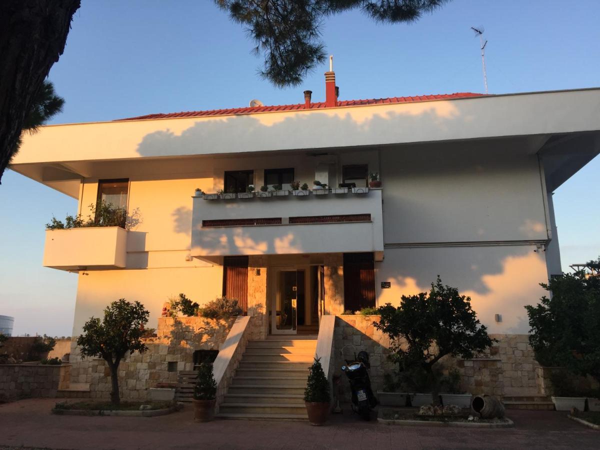La Casa Di Emanuella - & International *
