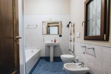 Apartment Flores