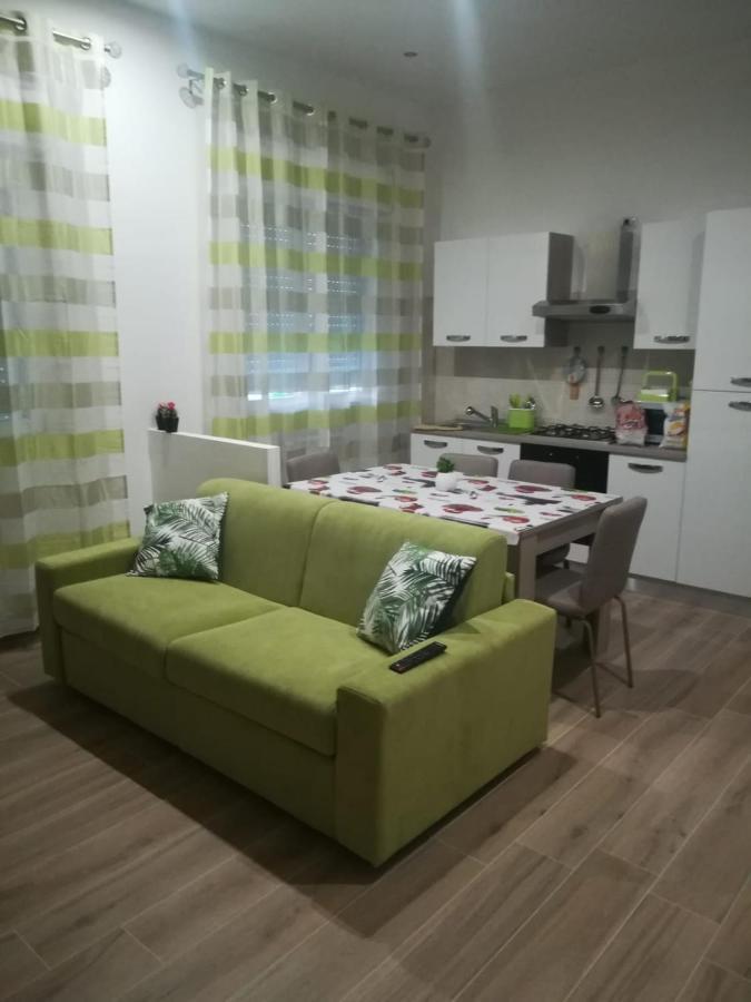 Apartament House *