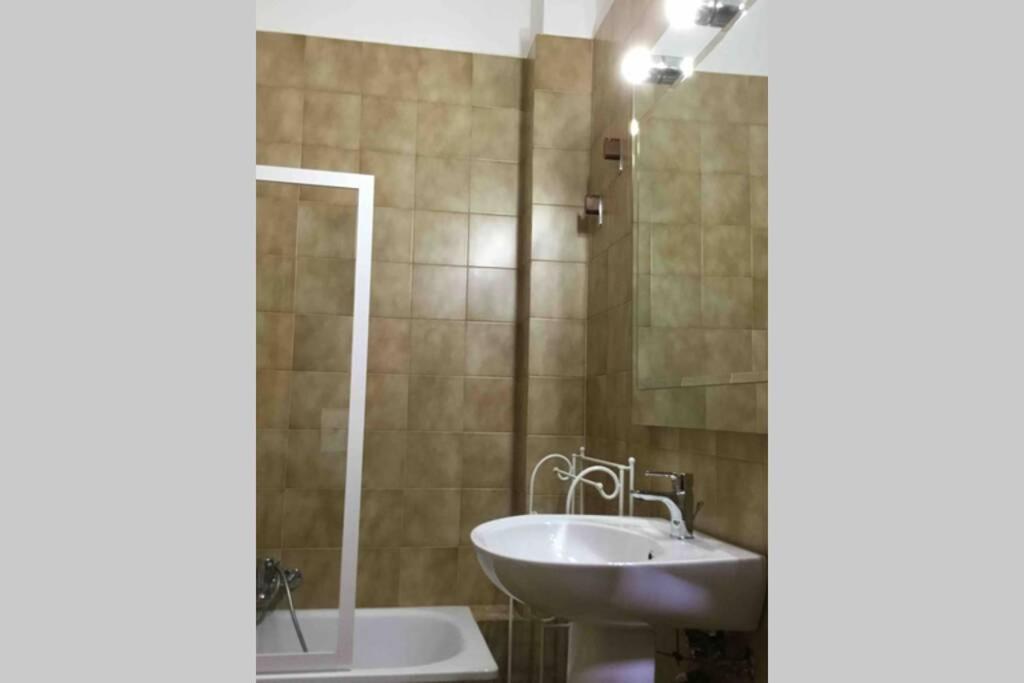 Via Sparano Apartment Bari