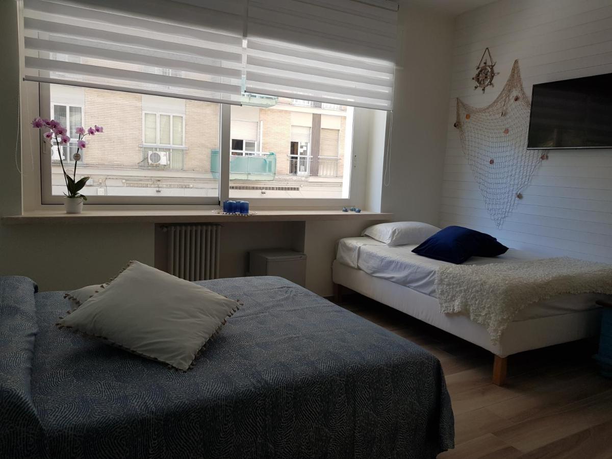Rosamar Guest house