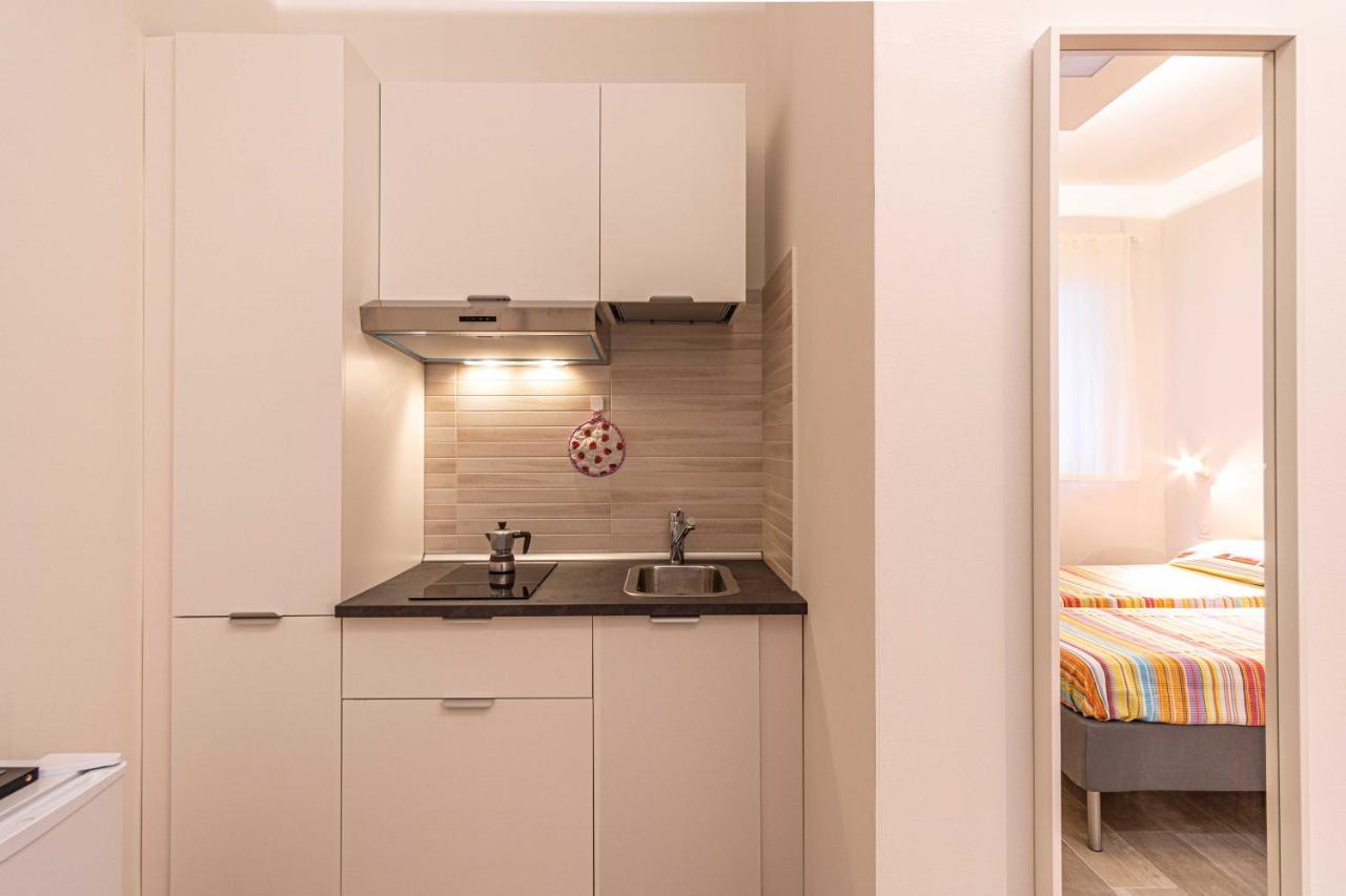 Seven Notes Apartment