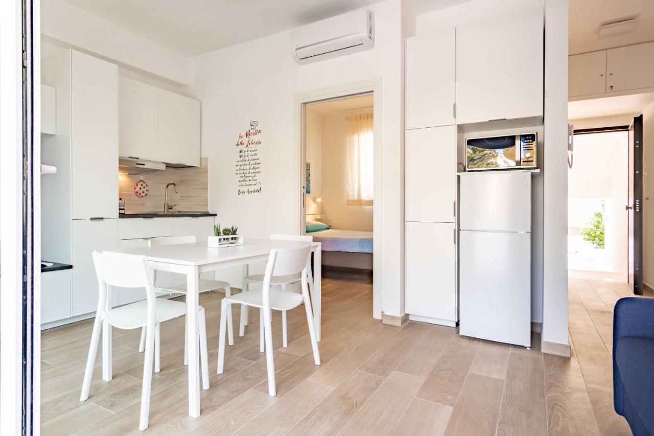 Seven Notes Apartment *