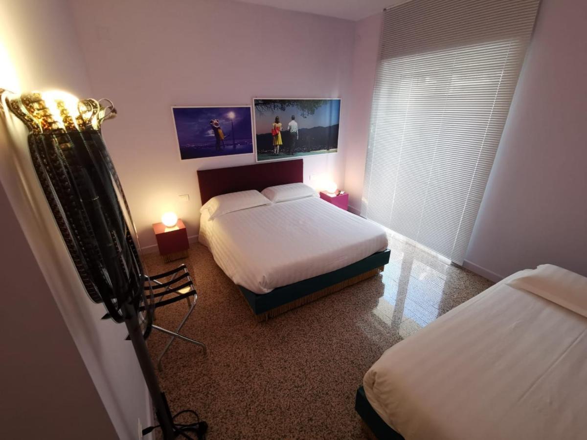 Red Carpet Bed & Breakfast *