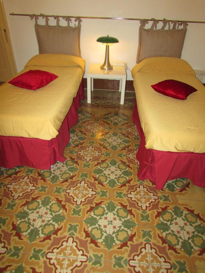 Guest house Center