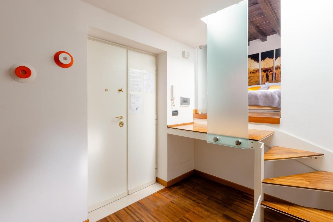 Just Here - La Mansarda Apartment