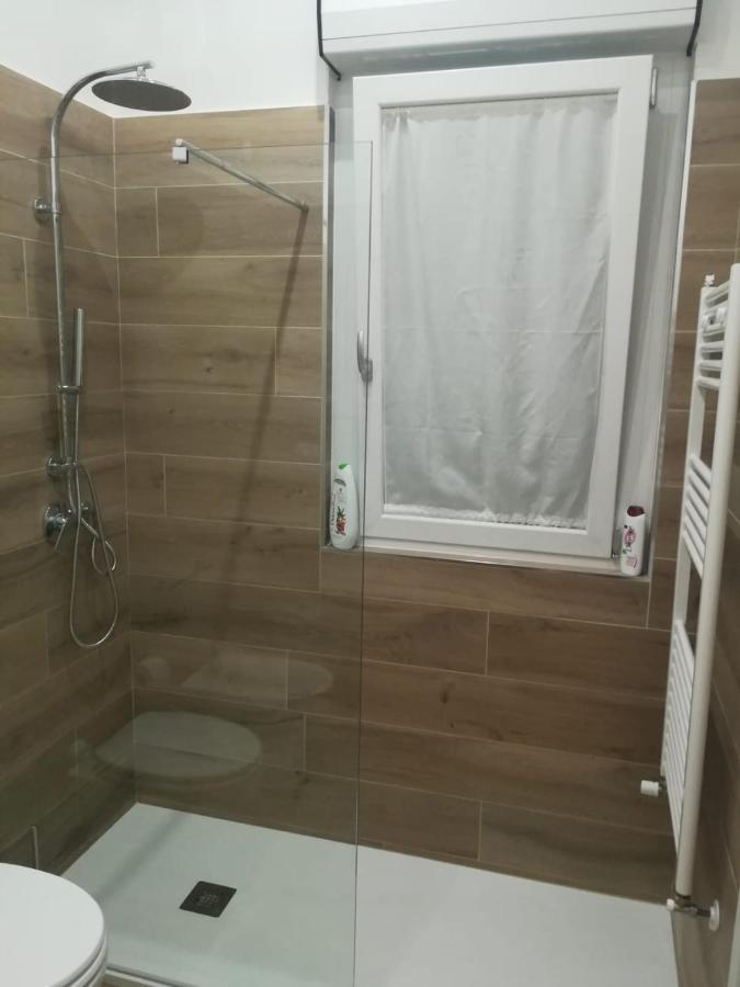 Apartament House *