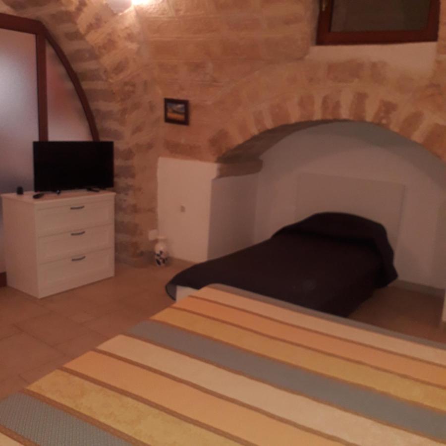 Filioli 2 * Bari