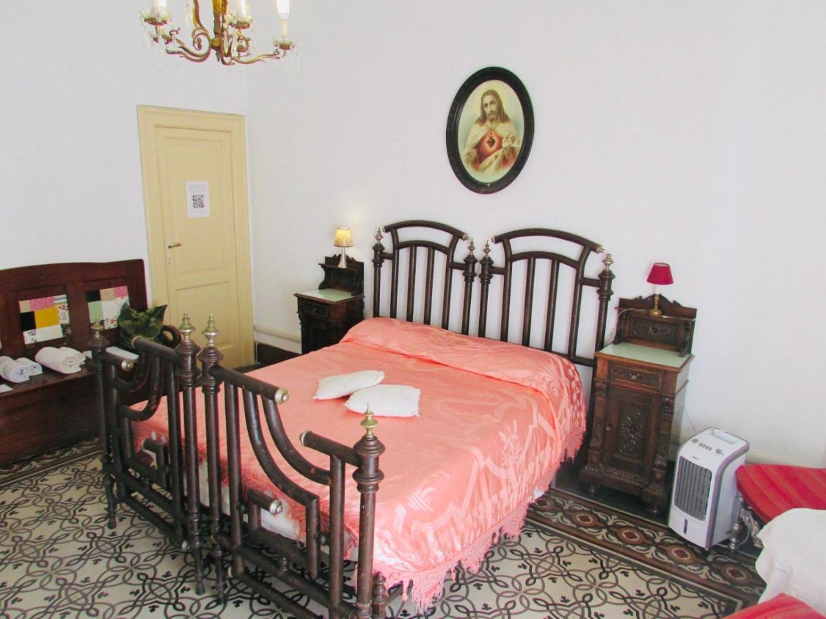 Guest house Center *