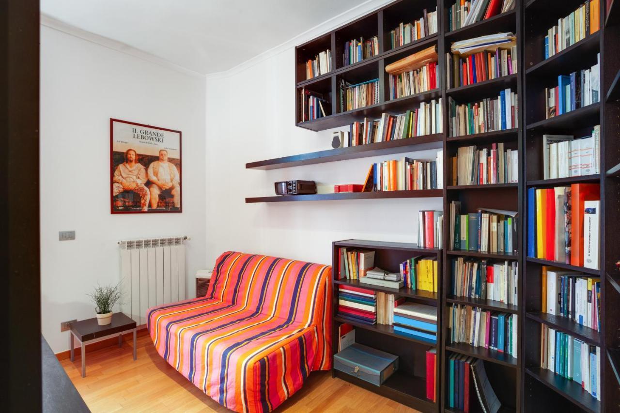 *movies & Books* Stylish House With Jacuzzi Apartment Bari