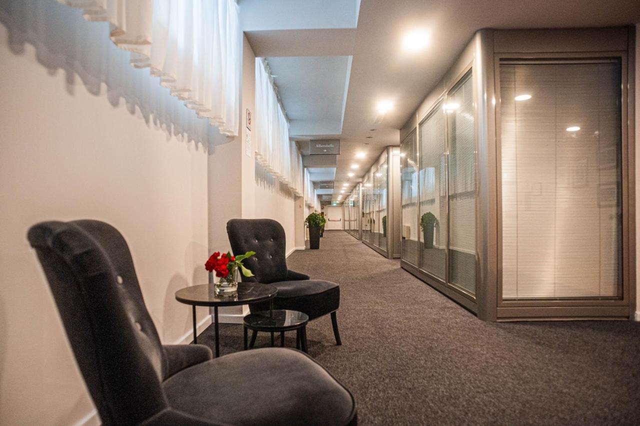 Excelsior Hotel 4*