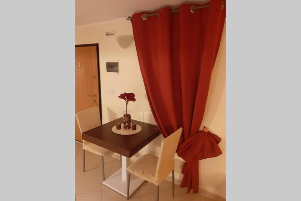 Olimpia House - Station Apartment