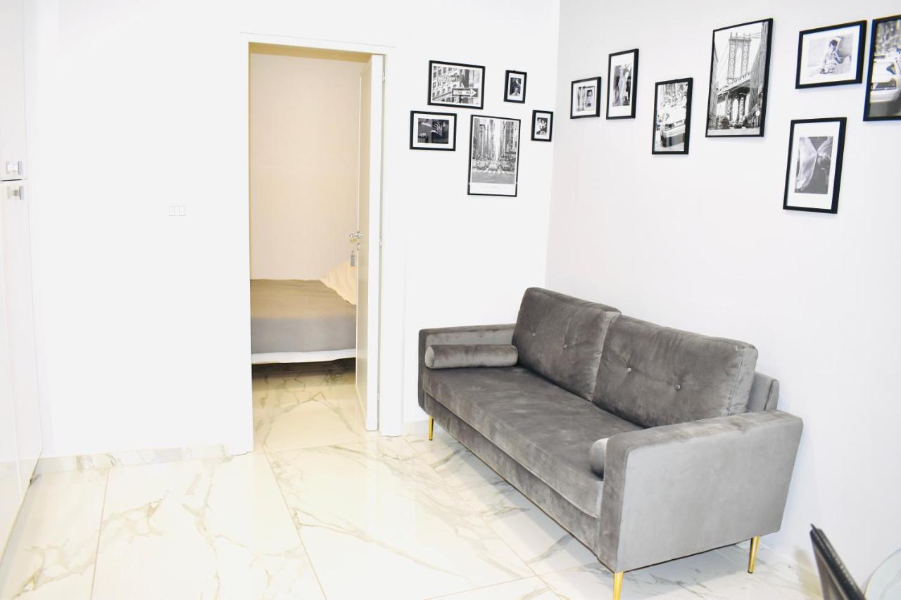 Chic House