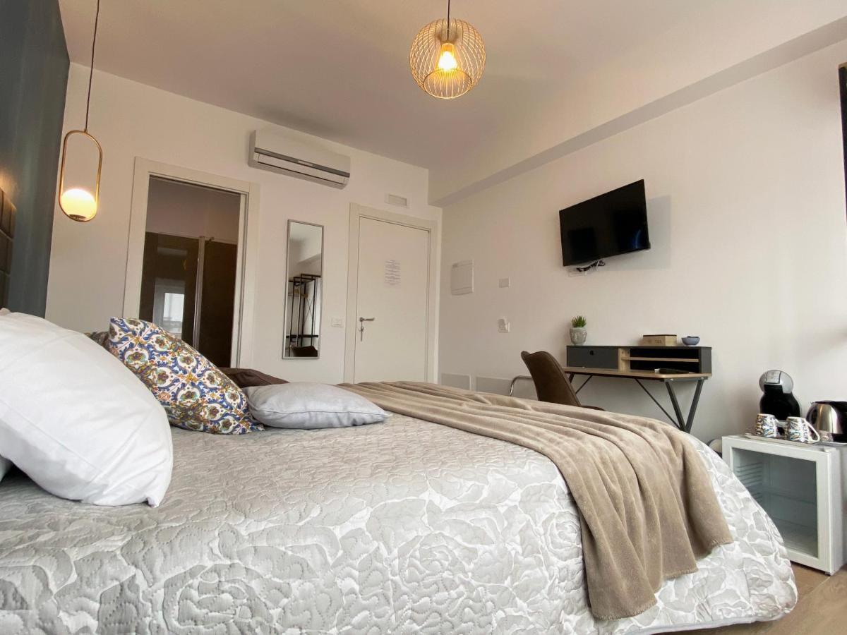 Carulli Guest house *