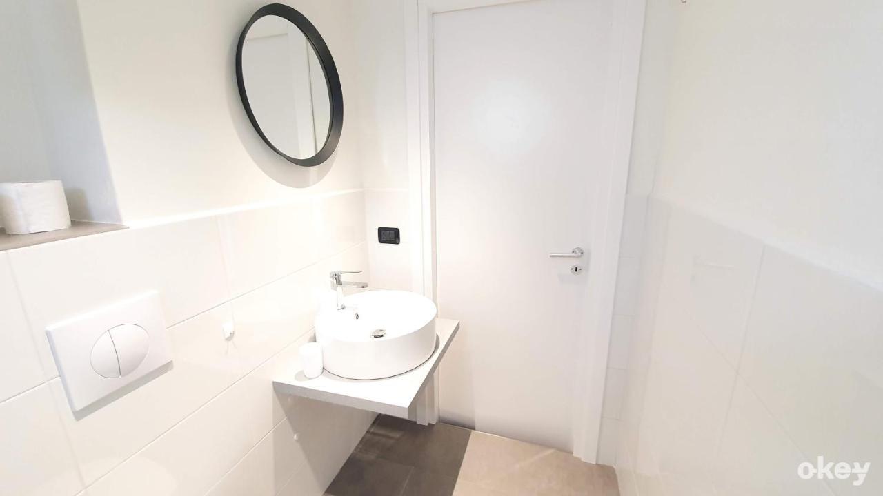 La Terrazza Tra I Tetti Studio - Centro Apartment *