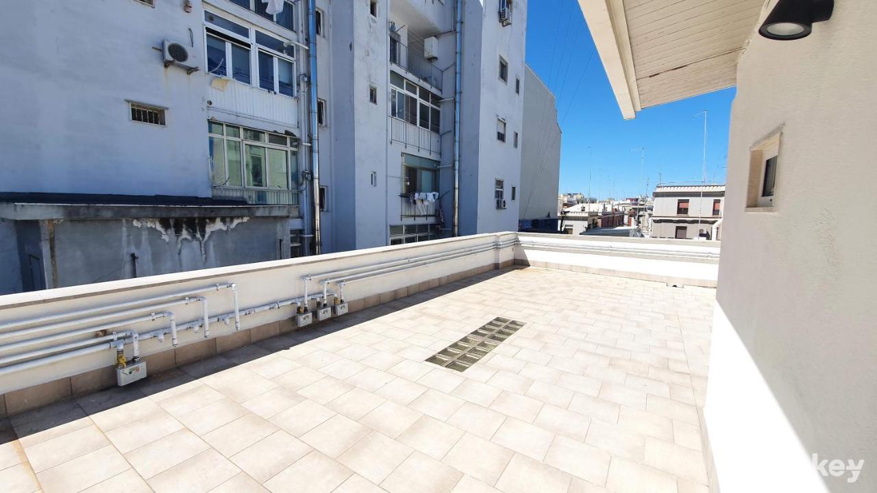 Apartment La Terrazza Tra I Tetti Studio - Centro