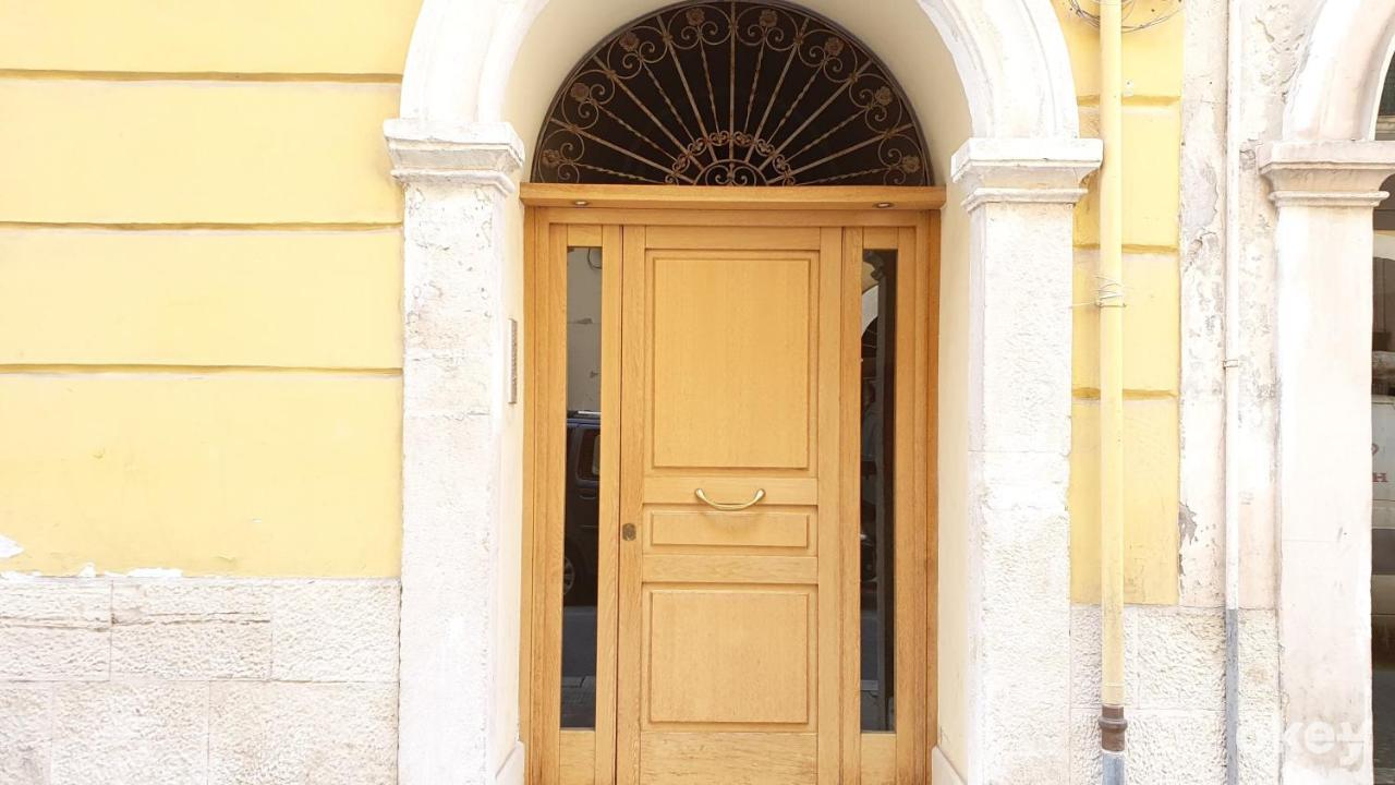Apartment La Terrazza Tra I Tetti Studio - Centro Bari