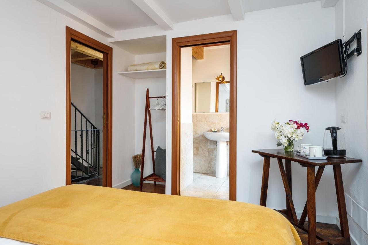 Bed & Breakfast La Corte San Francesco Bari