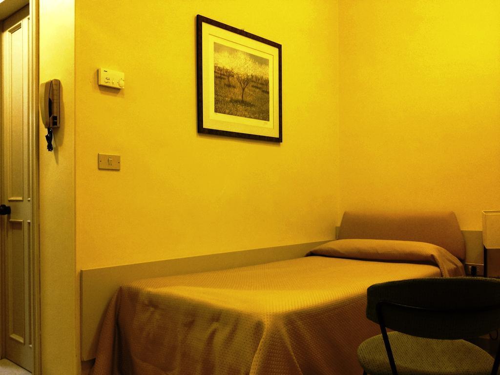Moderno Hotel