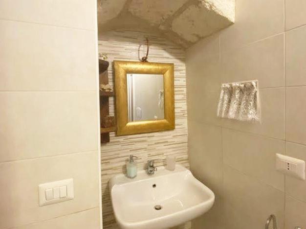 Noemisabry -