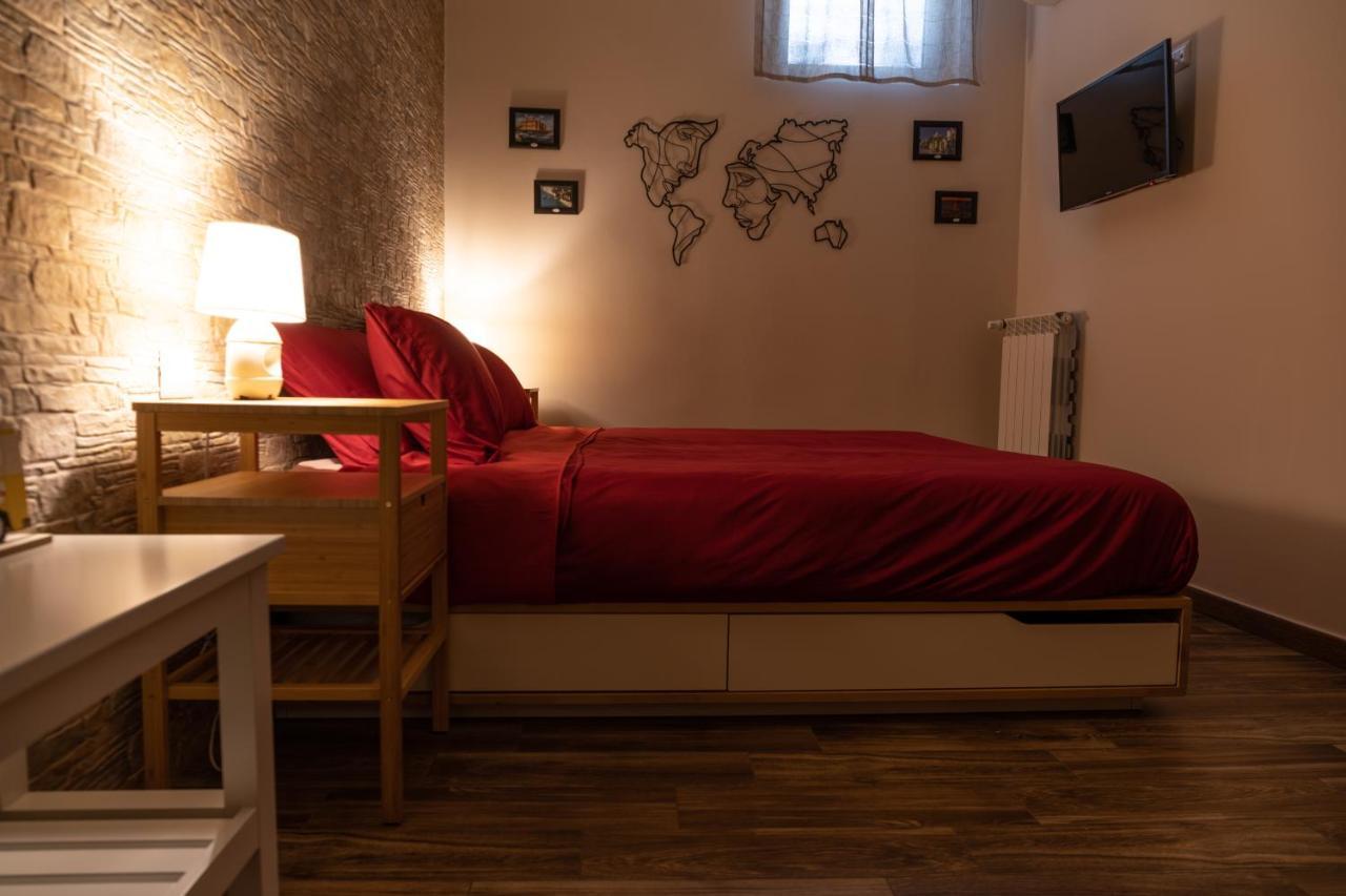 Tizzy & Bed & Breakfast Bari