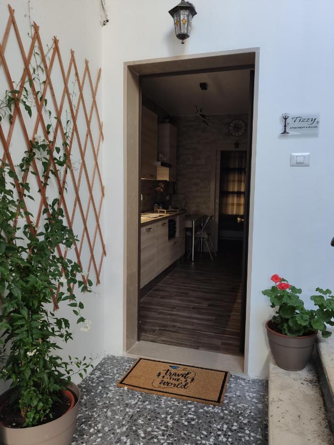 Bed & Breakfast Tizzy &