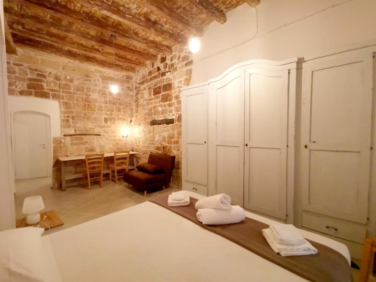 Santa Manna, Vecchia Apartment *