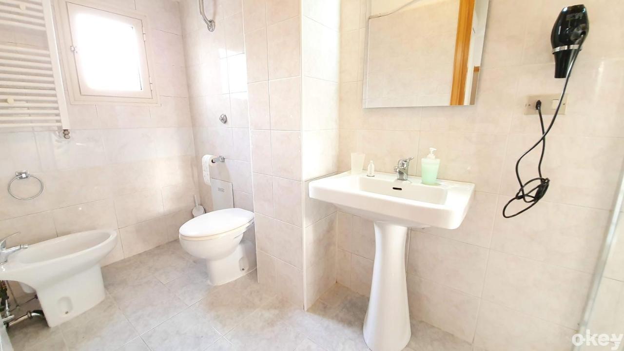 Doctor House - Policlinico Apartamento *