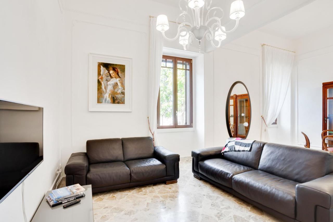 Casa Cinzia Lungomare Exclusive Flat Bari