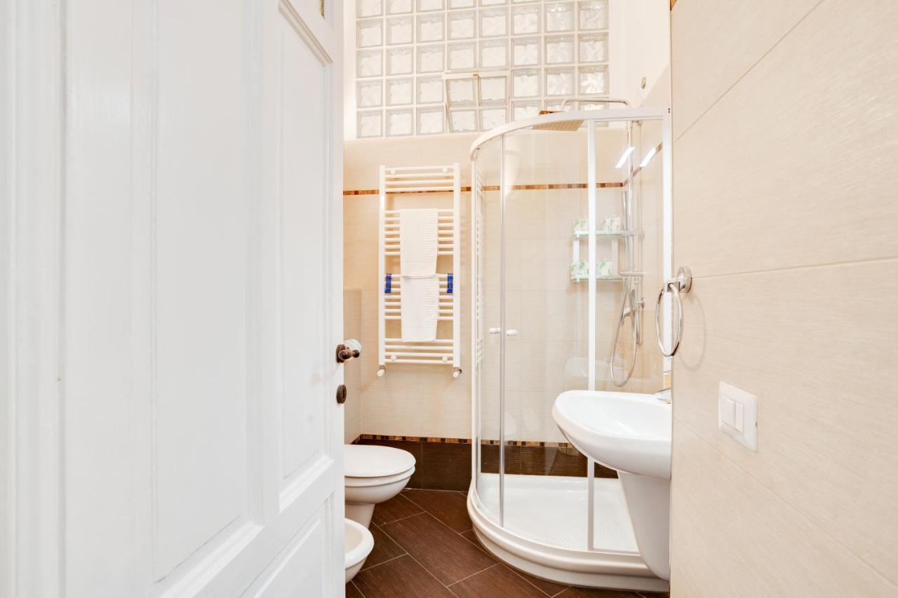 Casa Cinzia Lungomare Exclusive Flat * Bari