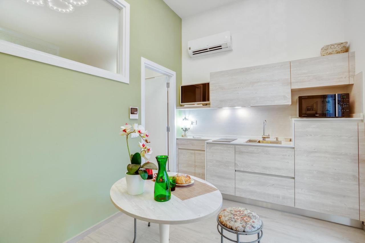 Madame Bari' In The Heart Of Apartment Bari
