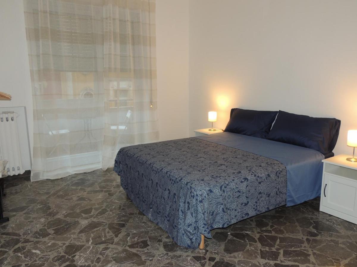 Bed & Breakfast Lb&b Short *