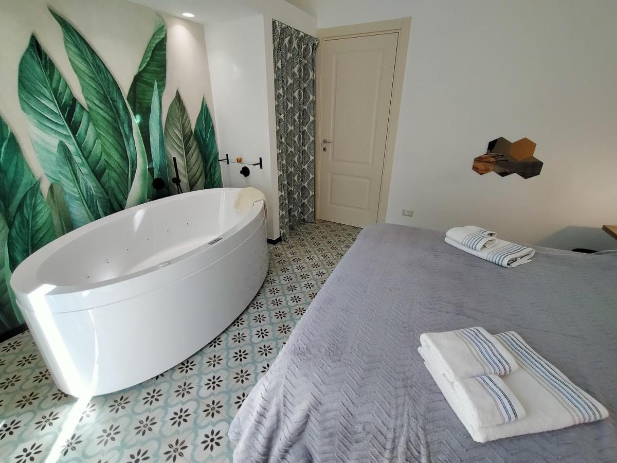 Sonnino Jacuzzi Holiday home