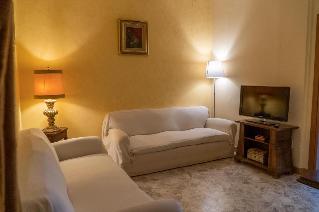 Via Sparano Apartament *