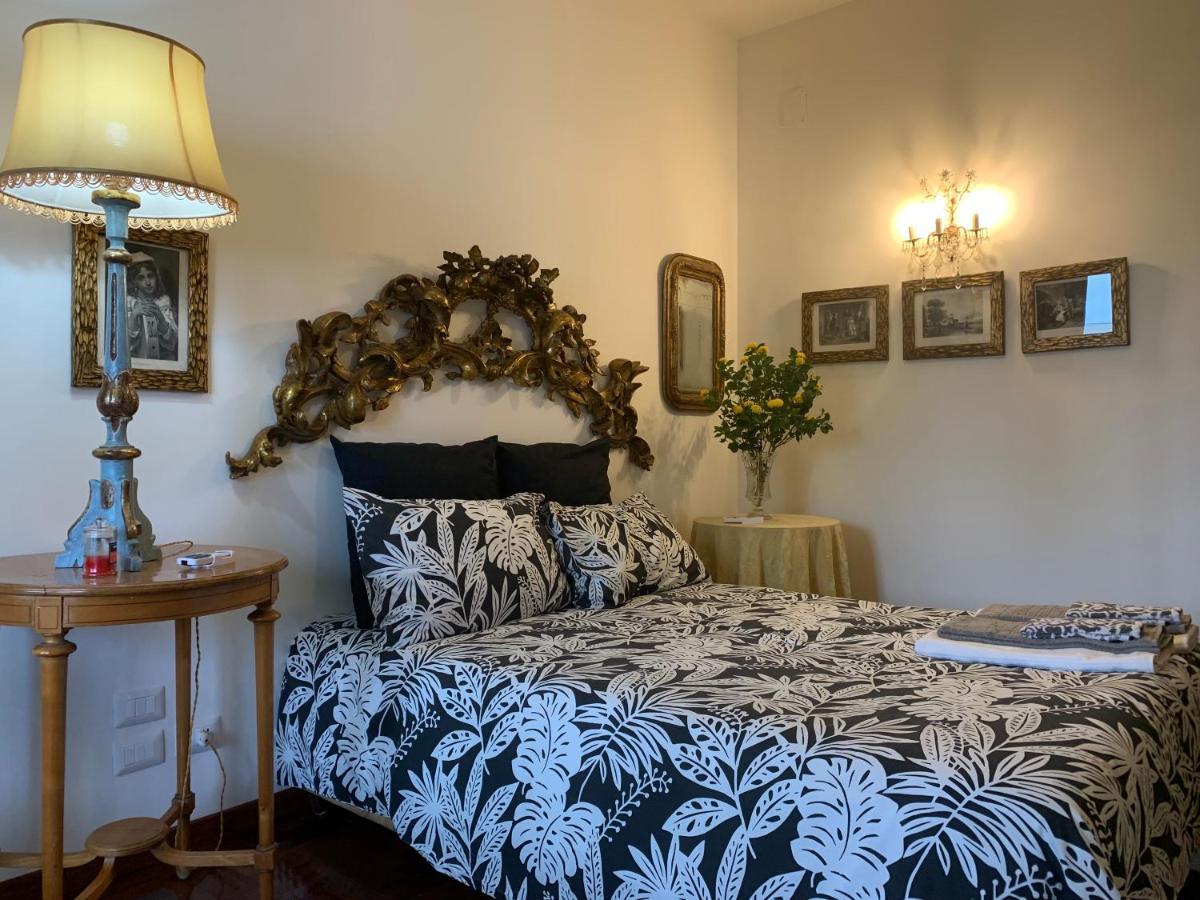La Casa Di Emanuella - & International Bari