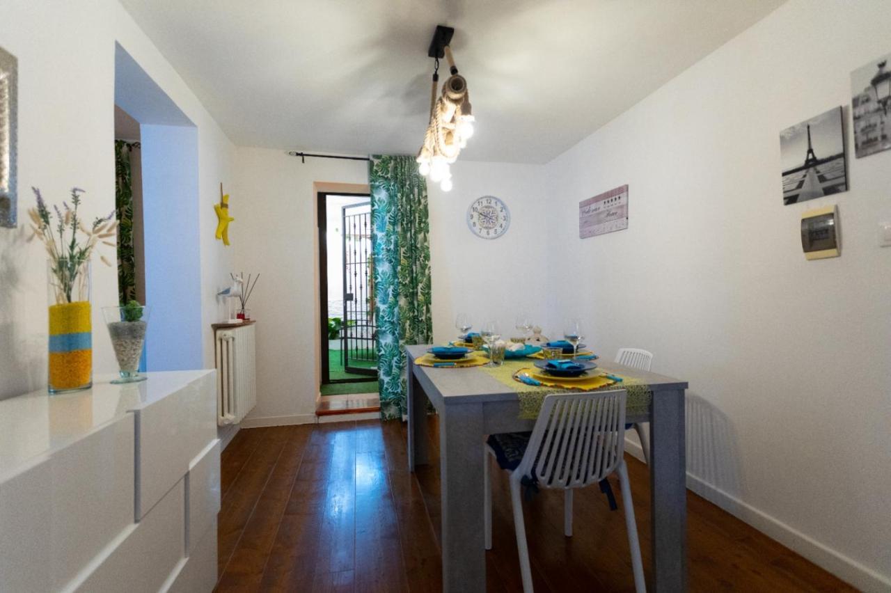 Apartment Angel House Bari