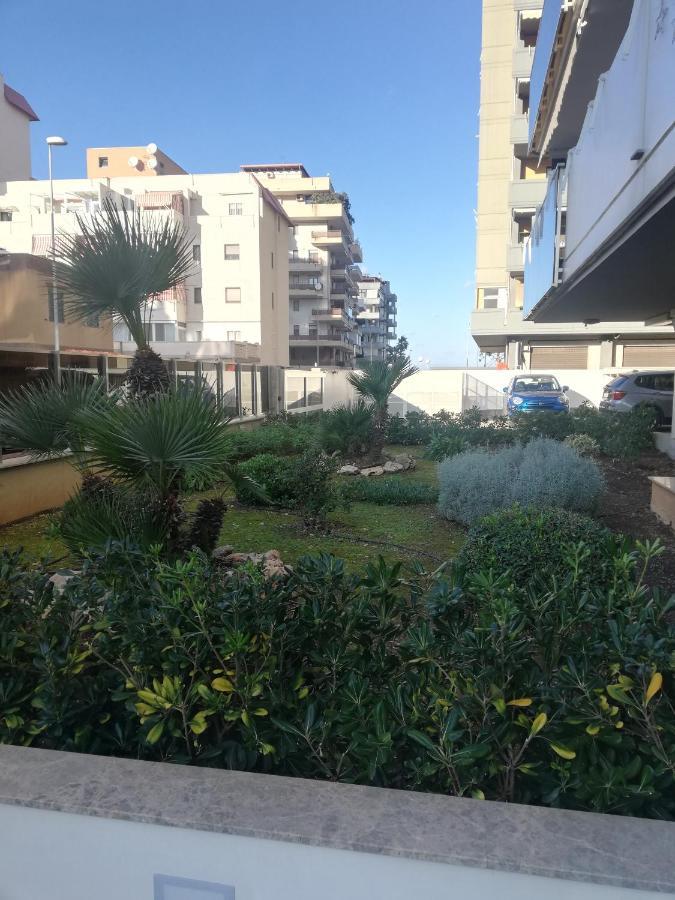 Levante Waterfront Appartement Bari