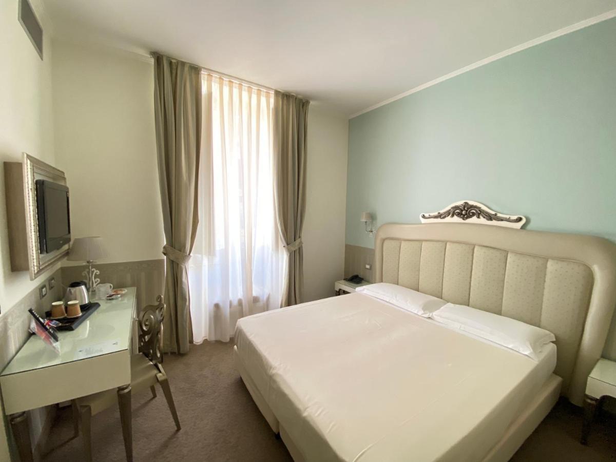 Jr Oriente Hotel