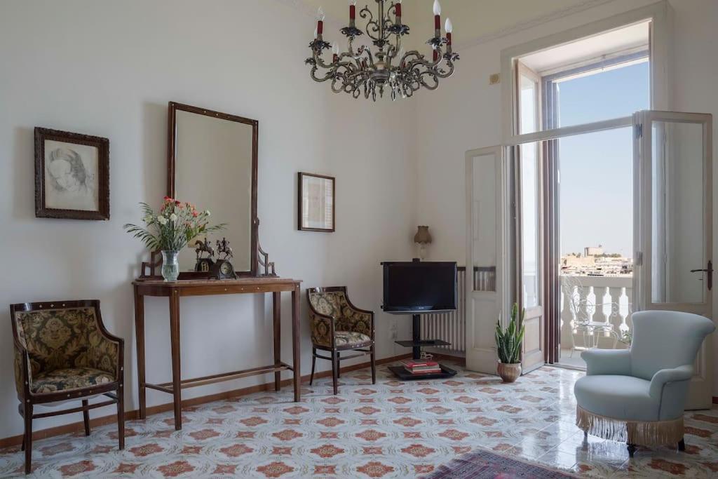 Dimora Colella Sea View *