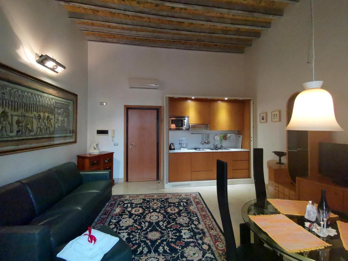 Scesa San Michele Apartment *