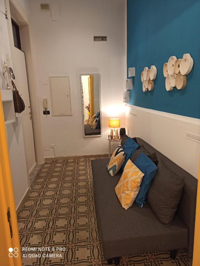 Apartament Con Cortile A 30 Mt. Dal Mare